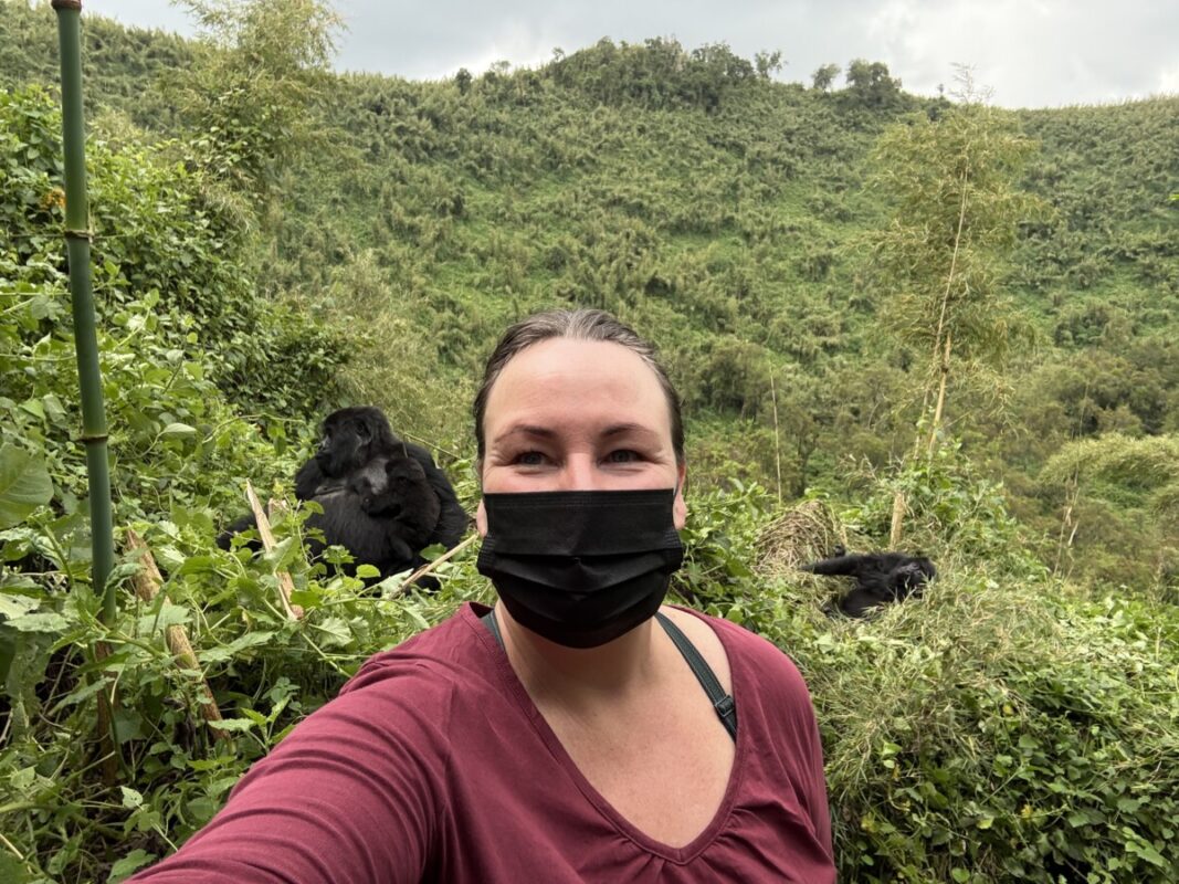 Saskia met gorilla's